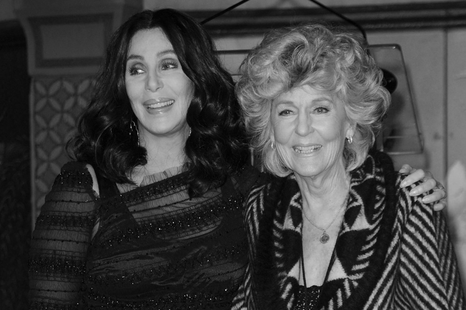 Pop-Ikone Cher verliert geliebtes Elternteil: "Mama ist gegangen"