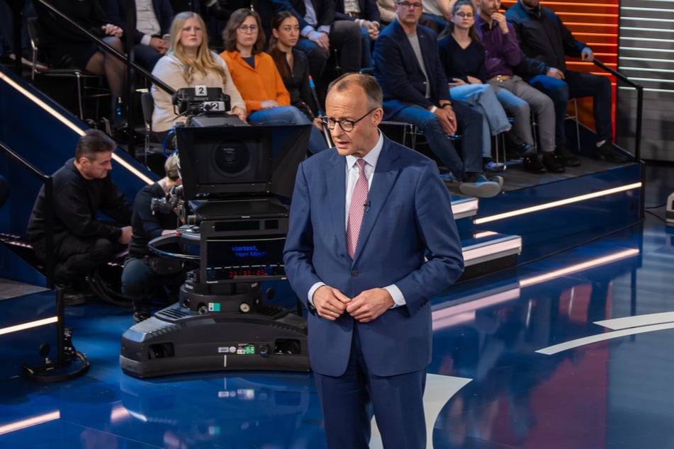 Kanzlerkandidat Friedrich Merz (69, CDU) hält nichts von grünem Stahl.