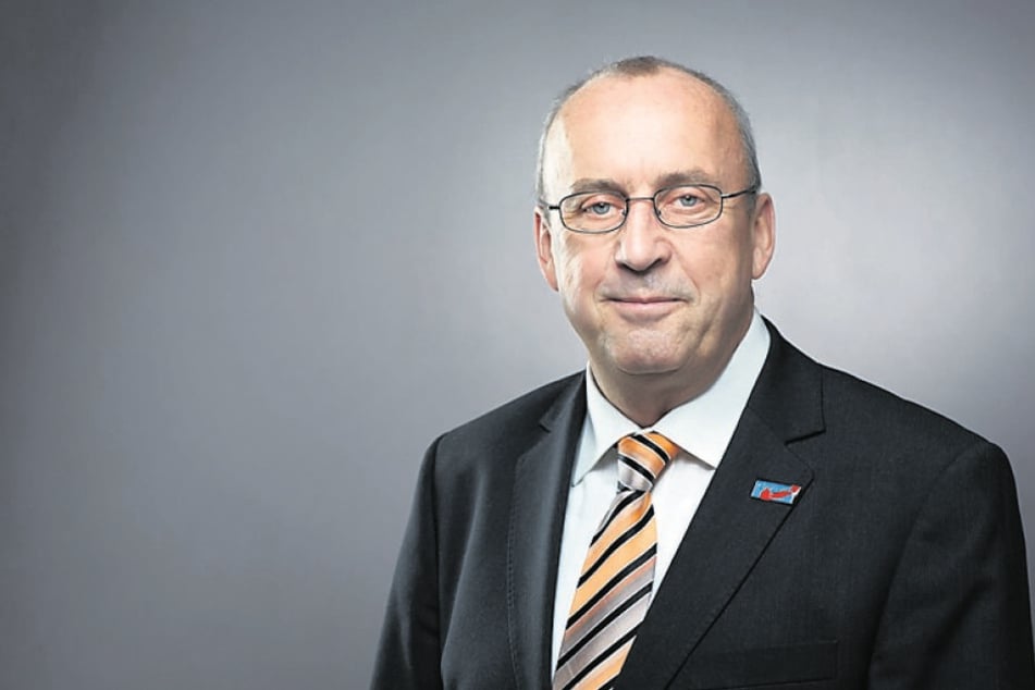 Vor dem Zwickauer Amtsgericht will Ex-Stadtrat Frank-Frieder Forberg (63) eine einstweilige Verfügung erwirken.