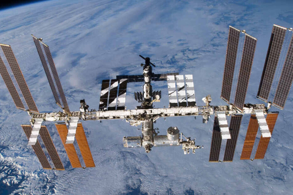 Eine NASA-Astronaution soll von der ISS aus ein Verbrechen begangen haben.