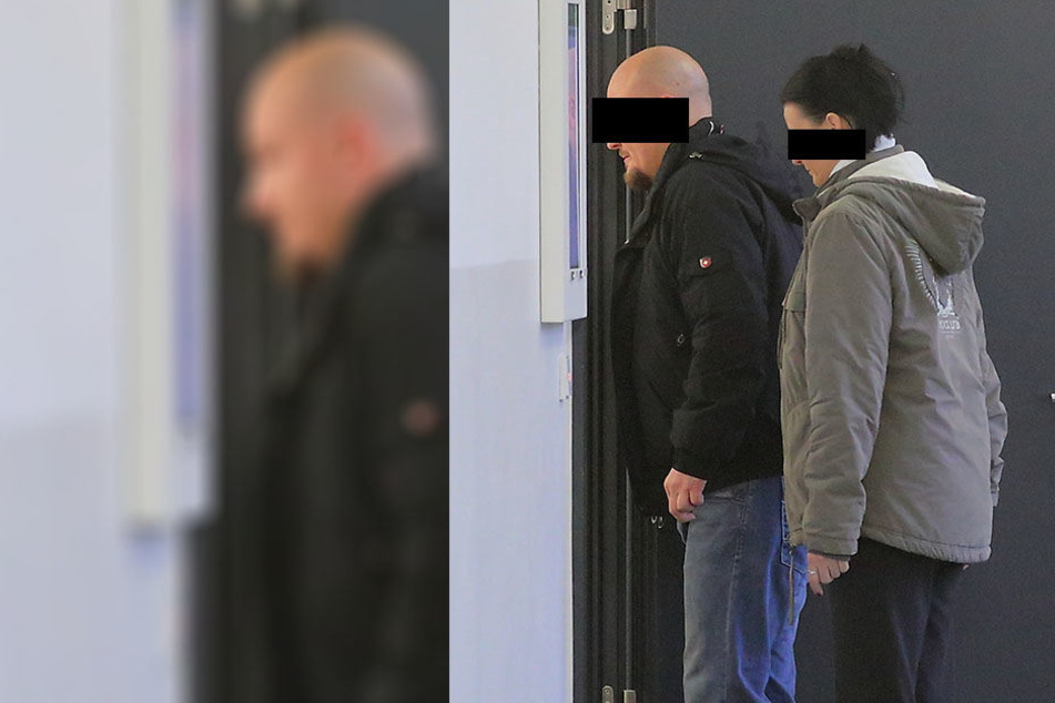 Peinlich! Jobcenter klagt Paar wegen 23.000 Euro an und verrechnet sich