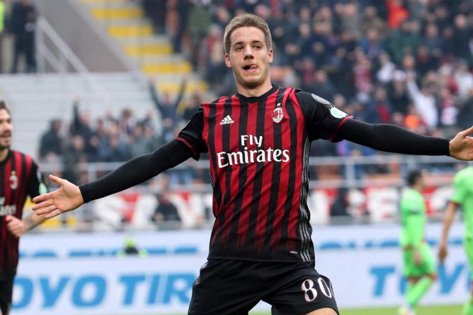 Mario Pasalic vom FC Chelsea (letzte Saison an den AC Mailand verliehen) könnte das zentrale Mittelfeld der Leipziger verstärken.