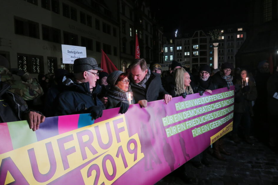 Start auf dem Nikolaikirchhof: Die Bewegung "Aufruf 2019" hatte für Montag zu ihrer ersten Demo aufgerufen.