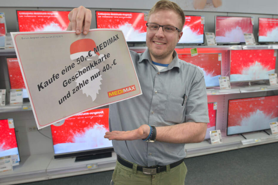 Günstige 50-Euro-Geschenkkarte: Wer morgen an der Medimax-Kasse im Vita-Center "MOPO" oder "Morgenpost" sagt, kann 10 Euro sparen.