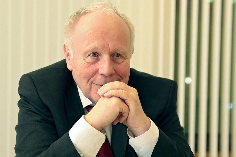 Viel im Ausland unterwegs: Georg Milbradt (74, CDU).