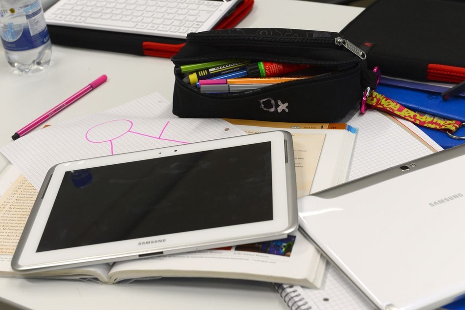 Schüler sollen den Umgang mit digitalen Medien lernen. (Symbolfoto)