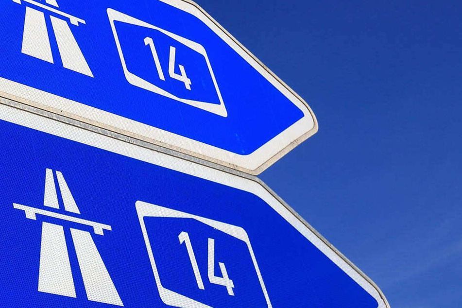 Auf der A14 wird gebaut.