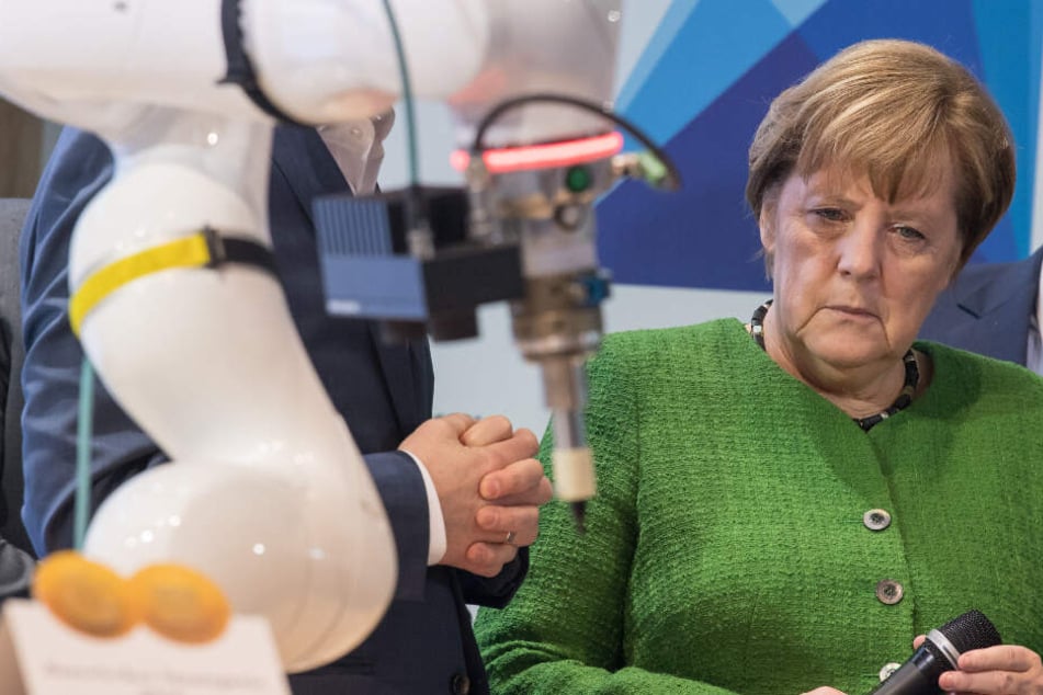 Bundeskanzlerin Angela Merkel (CDU) hat nun auch ihre Gespräche mit mit der deutschen Wirtschaft abgesagt. (Archiv)