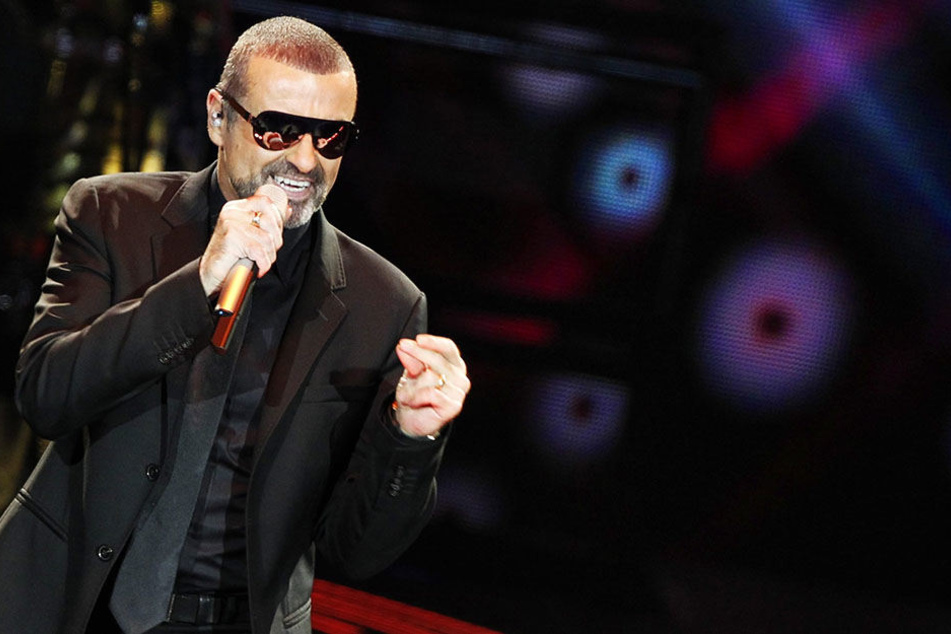 George Michael beim Auftritt in Rotterdam am 10.10.2011.