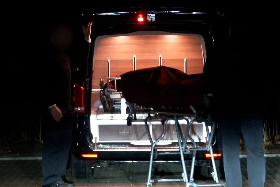 Bei Unfällen mit selbstgebauter Pyrotechnik kamen in Bielefeld in der Silvesternacht zwei Menschen ums Leben.