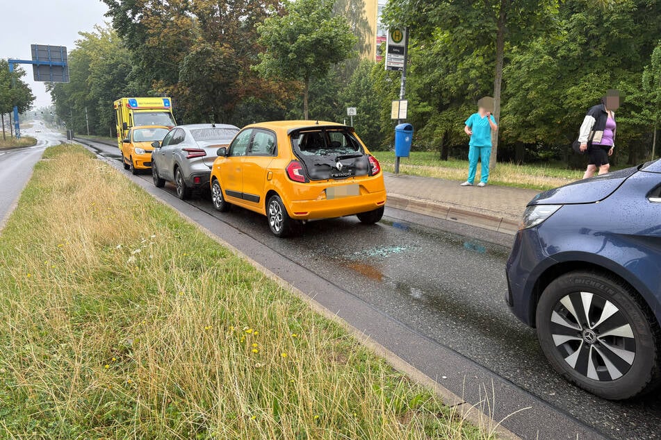 Auf der Stollberger Straße in Chemnitz krachte es am Samstagmittag.