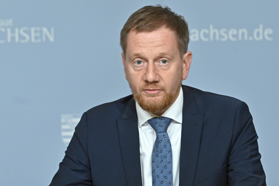 Beim Treffen der sächsischen Staatsregierung mit Vertretern der kommunalen Ebene in der Staatskanzlei kritisierte Ministerpräsident Kretschmer den Bund.