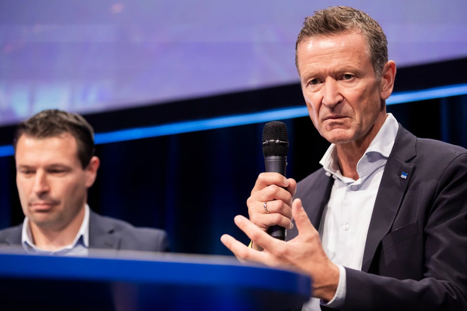 Herthas bisheriger Geschäftsführer Thomas Herrich (61) hört am Saisonende auf.