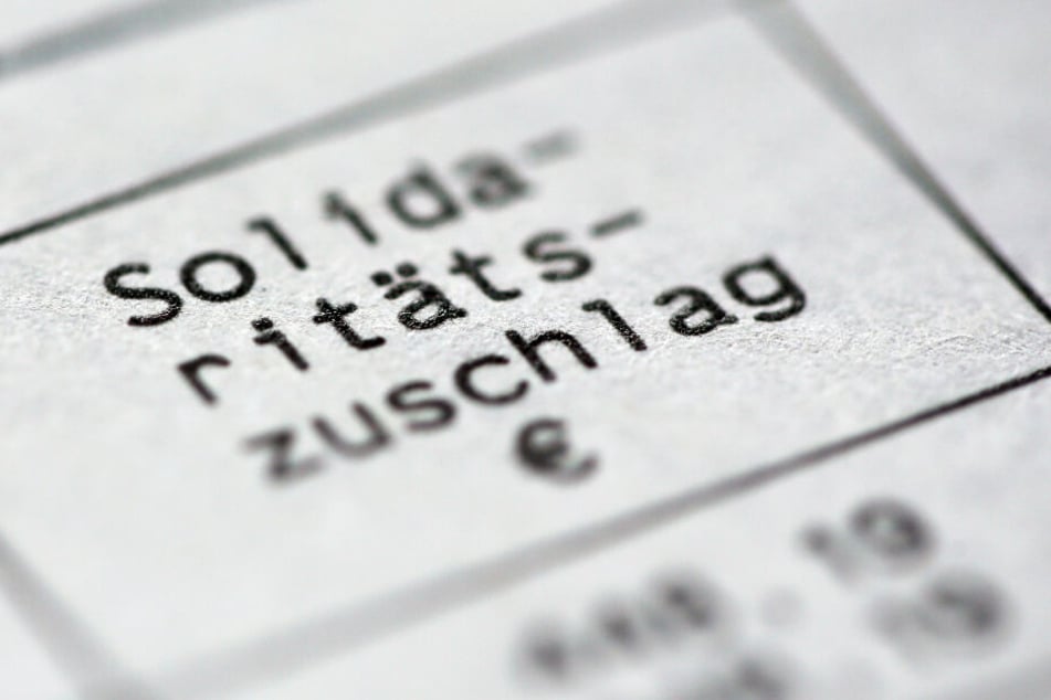 Markus Söder fordert, den Solidaritätszuschlag vollständig abzubauen. (Symbolbild)
