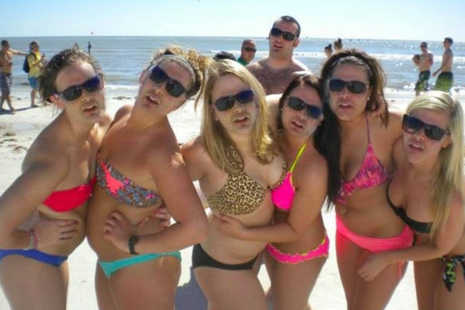 "Sechs on the Beach". Aber irgendwas stimmt doch hier nicht.