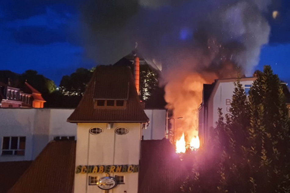 Ein leerstehendes Gebäude in der Nordhäuser Grimmelallee brannte.
