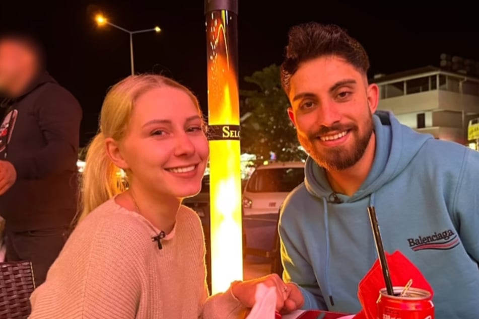 Loredana (22) ist ihrem Ehemann Servet vor einigen Tagen samt der gemeinsamen Kinder Aurelio (3) und Aria (rund drei Monate) in die Türkei gefolgt.