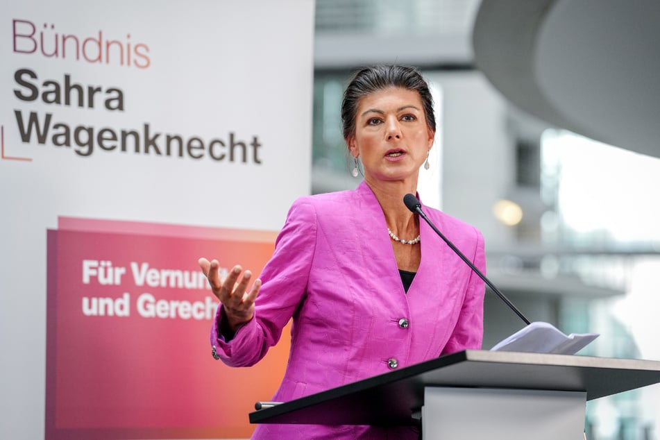 Sahra Wagenknecht (55) ist mit ihrem BSW derzeit an drei Sondierungsgesprächen beteiligt.