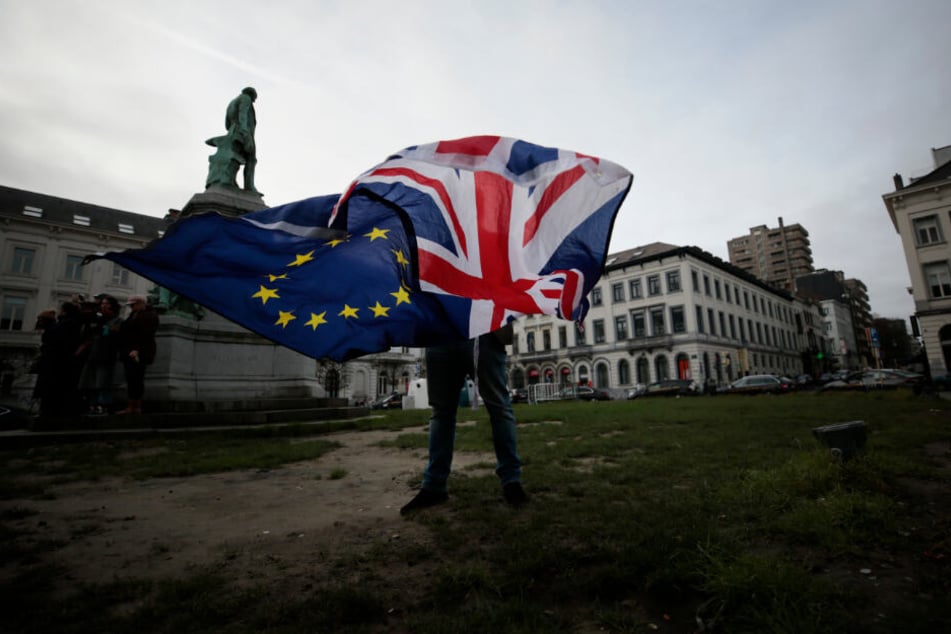 Den Union Jack und die europäische Fahne wird man in Brüssel kaum noch zusammen sehnen.