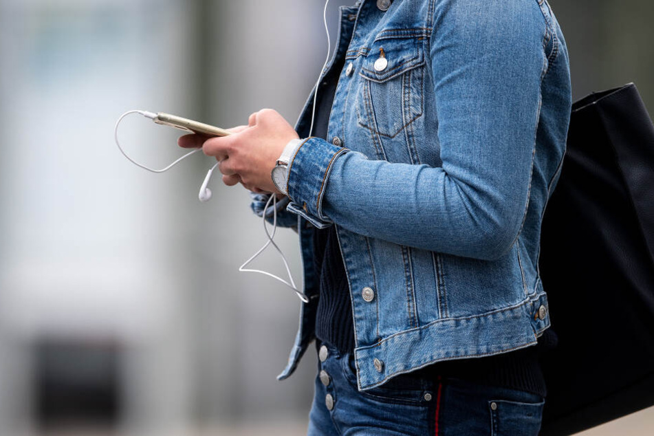 Ein Viertel der Deutschen nutzt bereits eine mobile Zahlmethode. (Symbolbild)