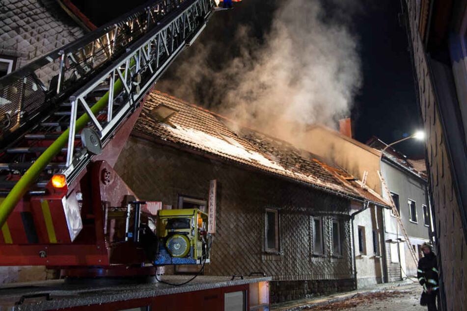 Die Feuerwehr war mit einem Großaufgebot im Einsatz.