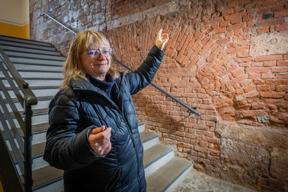 Auch Karin Meisel (63) ist Gästeführerin und hat für Chemnitzer die Klugscheißertouren entwickelt.