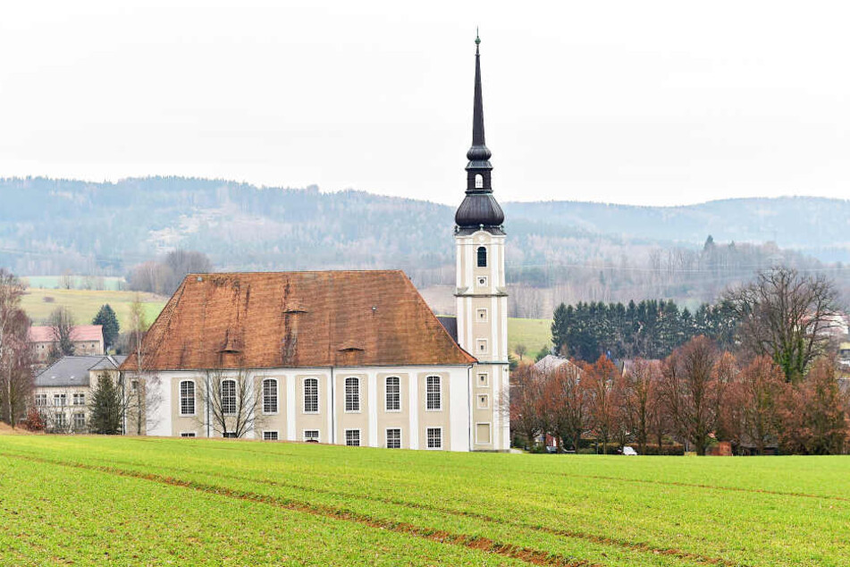 Deutschlands größte evangelische Dorfkirche in Cunewalde ist ein wichtiges Aushängeschild für die Region.
