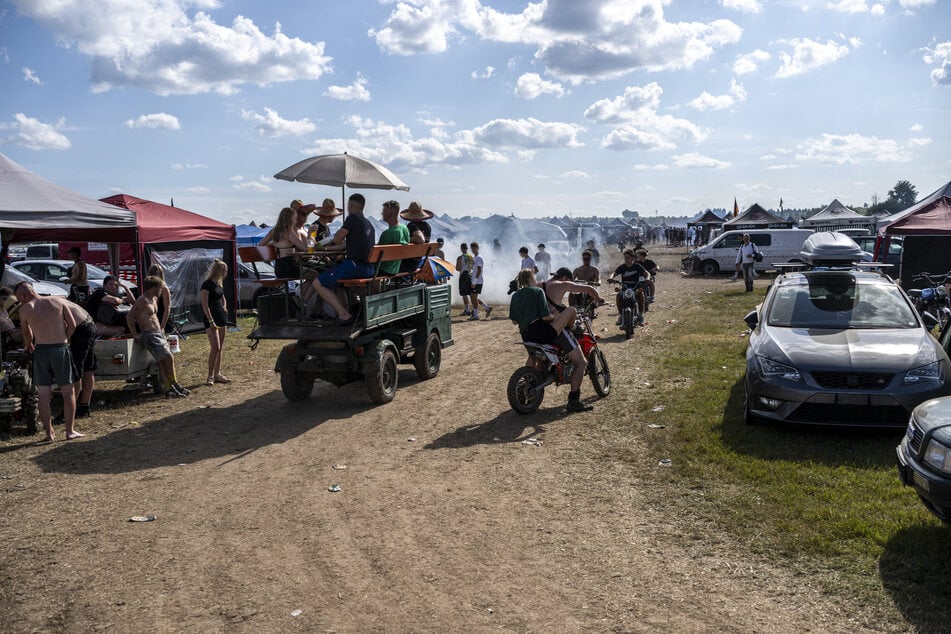Festival-Stimmung bei Sachsens größtem Simson-Treffen: Bereits im vergangenen Jahr reisten zahlreiche Moped-Fans an.