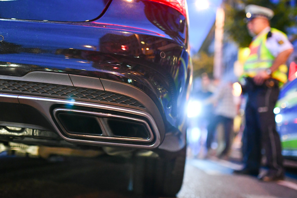 Unfall mit Porsche bei illegalem Autorennen in München