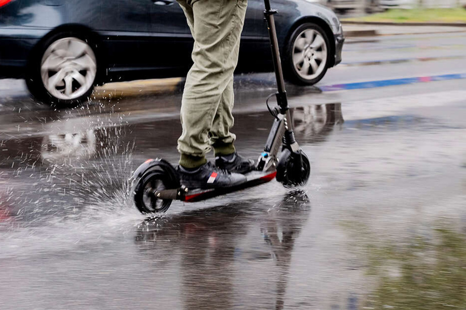 E-Scooter, auch E-Tretroller oder Elektro-Tretroller genannt, gehören bereits in vielen Städten der Welt zum Verkehrsbild.