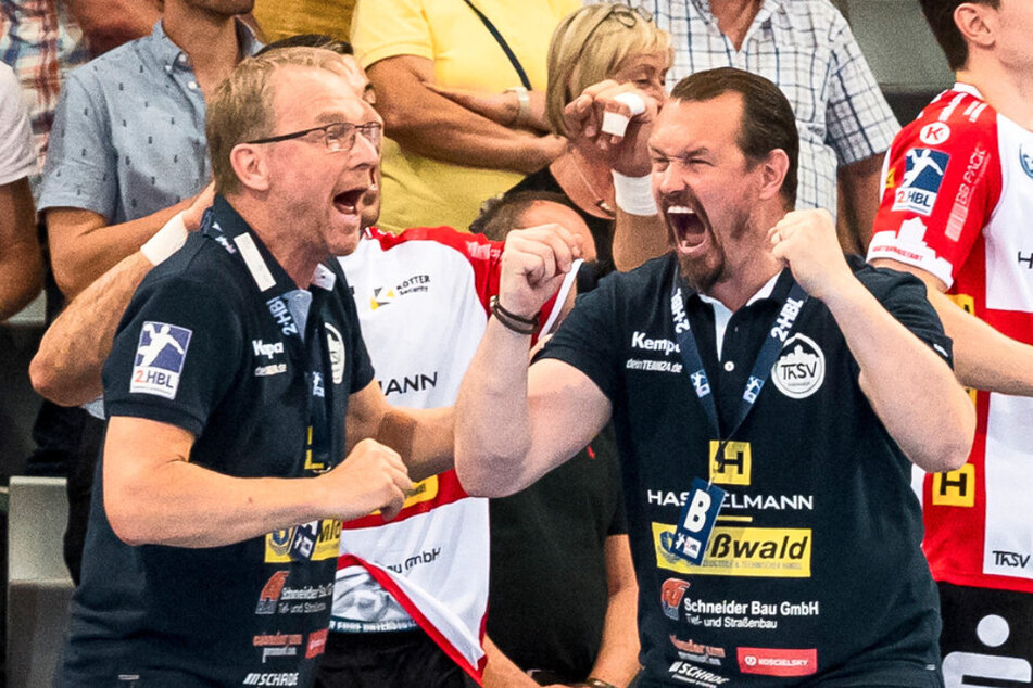 ThSV-Cheftrainer Misha Kaufmann (39, rechts) kann auch in den kommenden Jahren auf Philipp Meyer und Timothy Reichmuth bauen.