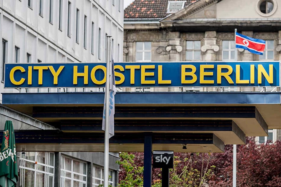 Das City Hostel Berlin: Erwirtschaftete Devisen fließen angeblich in das Atom- und Raketenprogramm Nordkoreas.