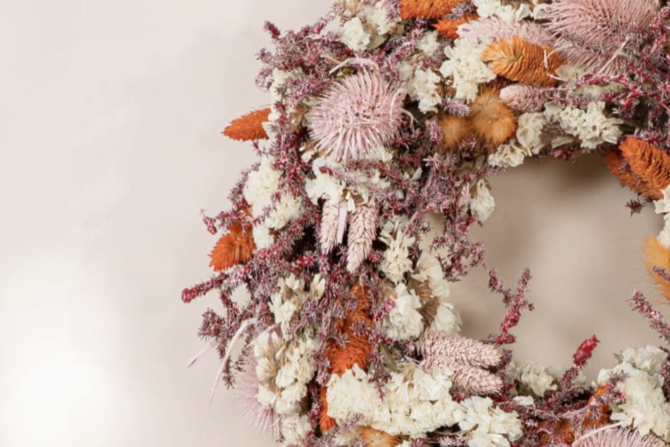Trockenblumenkranz: 4 Blumenkränze in Spätsommer- und Herbstfarben