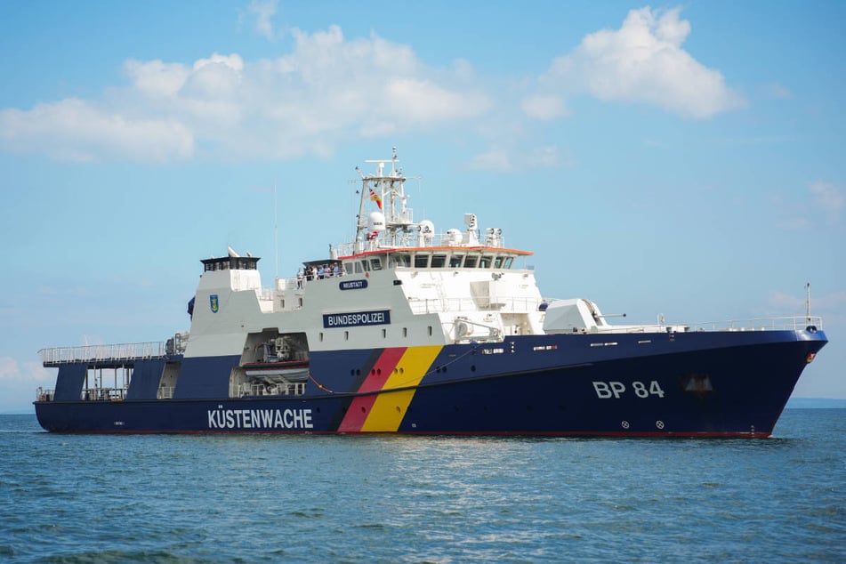 Jagt unsere Küstenwache die russische Schattenflotte auf der Ostsee?