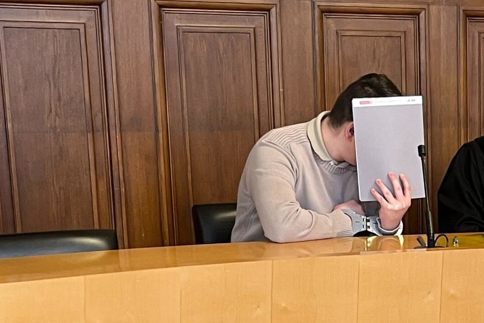 Mit Fleischklopfer die eigene Mutter tot geprügelt: Sohn gesteht brutale Tat