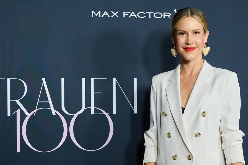 Wolke Hegenbarth: Wolke Hegenbarth spricht Klartext über Mom-Shaming: "Bin immer sehr vorsichtig"