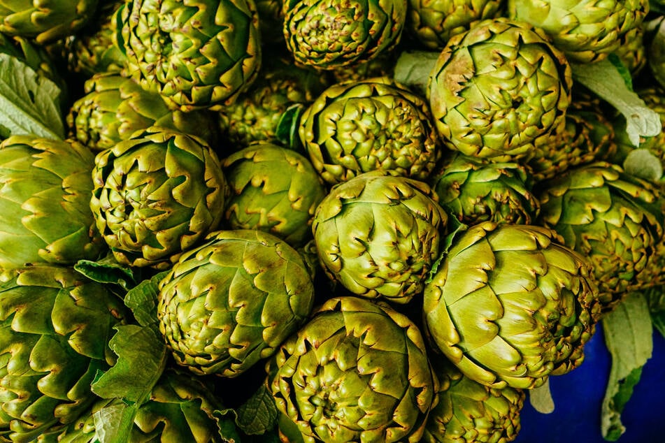 Artichokes are a healthy plant that provide fiber and can help reduce inflammation.