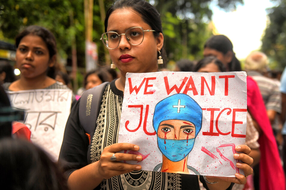 Demonstrators recently drew attention to the rape and murder of a doctor. In another case, 44 suspected rapists have now been arrested.