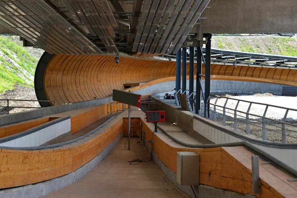 Liegt im West-Kaukasus auf einer Höhe von etwa 840 Metern: Kunsteisbahn Sliding Center Sanki in Sotschi.