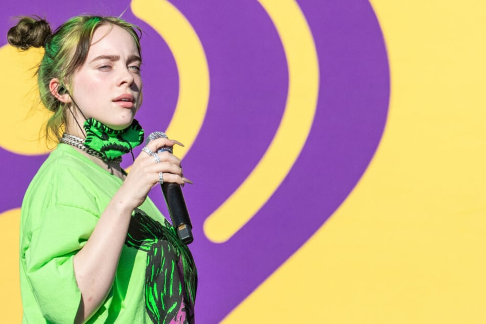Billie Eilish (18) hat den neuen Bond-Song gemeinsam mit ihrem Bruder geschrieben.