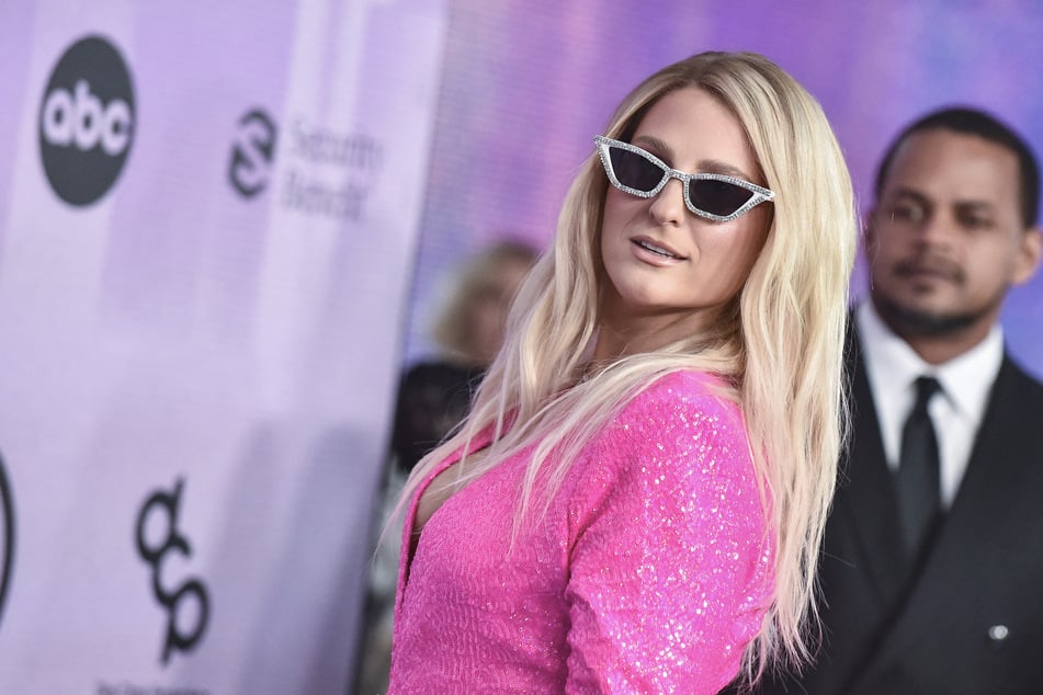 Pretty hurts, even for celebrities! Meghan Trainor is no exception, as the singer has dished on the unfortunate side-effects of her plastic surgery.