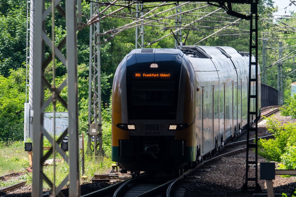 Der RE1 zwischen Berlin-Ostbahnhof und Frankfurt (Oder) macht Pendlern erneut Sorgen.