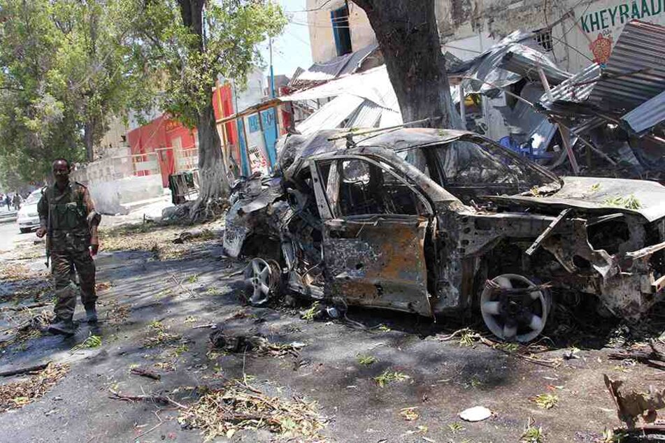 Die Terrormiliz Al-Shabaab bekannte sich zu dem jüngsten Attentat in Mogadischu. (Symbolbild)