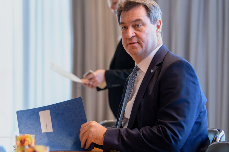 Ministerpräsident Söder (CSU) möchte den Rundfunkbeitrag an die Inflationsrate koppeln. (Archivbild)