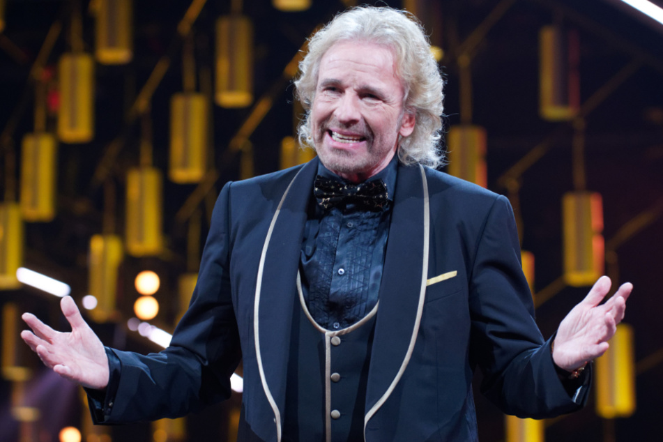 Thomas Gottschalk (70) muss aushalten, dass sich Dieter Bohlen (66) auf seine Kosten lustig macht. (Archivbild)