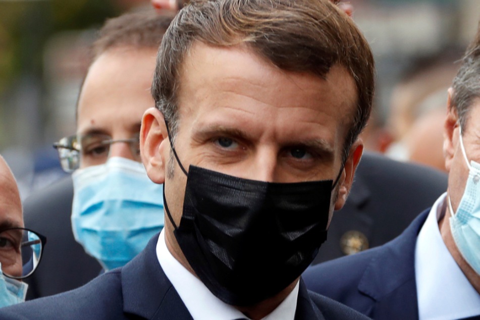 Frankreichs Präsident Emmanuel Macron (42) muss jetzt nicht nur gegen Corona, sondern auch wieder gegen Terroristen angehen.