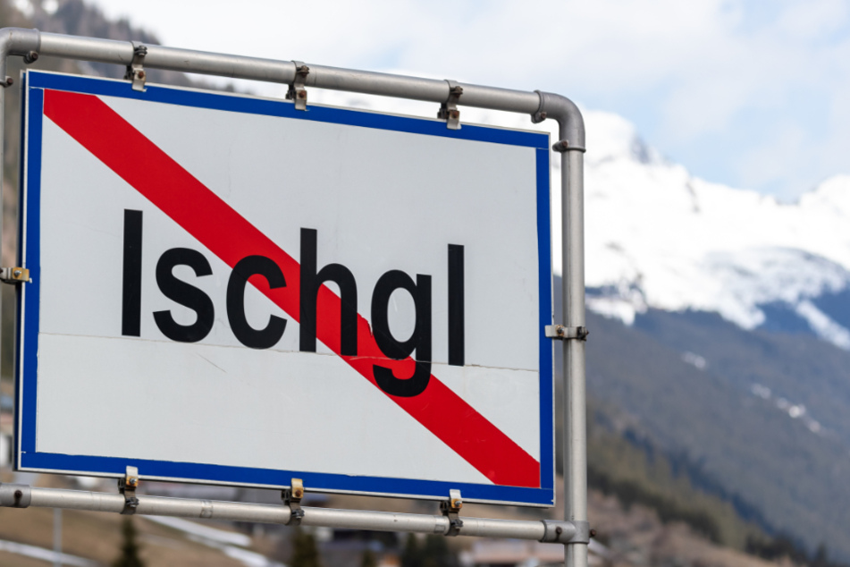 Das Ortsausgangsschild des Österreichischen Wintersportorts.