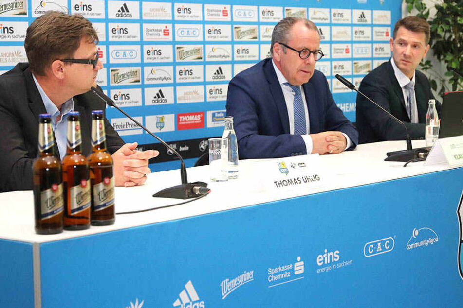 Was passiert nun beim Chemnitzer FC? Geschäftsführer Thomas Uhlig (l), Insolvenzverwalter Klaus Siemon und der Vorstandsvorsitzende Andreas Georgi sind gefragt.