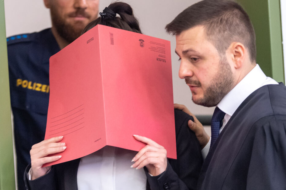 Jennifer W. muss sich in München vor dem Oberlandesgericht verantworten.