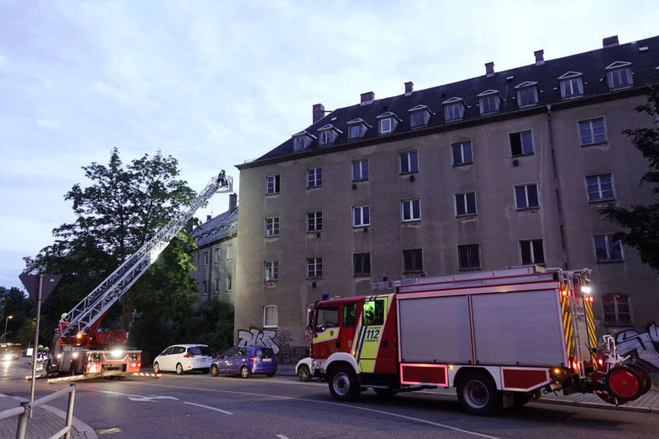 Die Feuerwehr musste am Montagabend in die Carl-von-Ossietzky-Straße ausrücken.